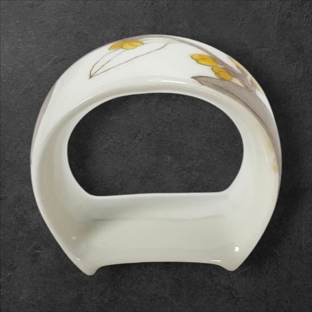 Narumi Bone China Napkin Rings Set of 5 Floral Japan Mikasa Marked NOS New